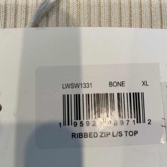 FRAMER Women’s Ribbed Zip Long Sleeve Top Body Shaped Sz XL MSRP $468 - Picture 12 of 13